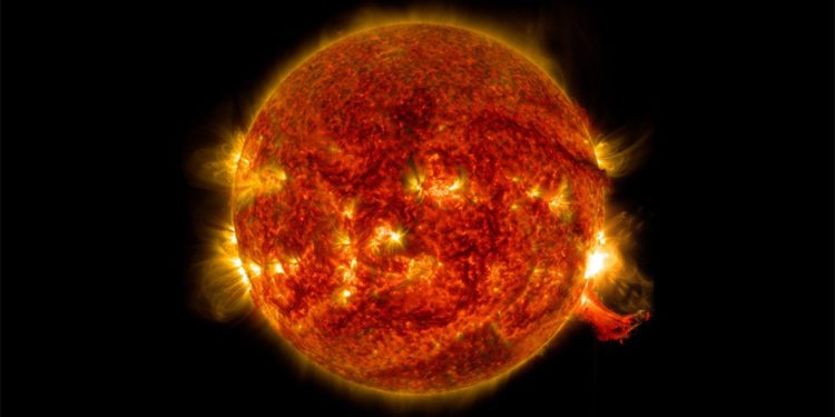 Explosión solar podría impactar en la Tierra con radiación electromagnéticas