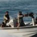 EE.UU hundió tres naves hutíes que atacaron un portacontenedores en el Mar Rojo