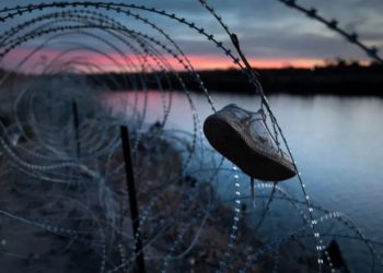 Aumenta crisis migratoria: Corte Suprema autoriza corte de alambre de púas en Texas