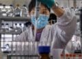 Laboratorios chinos experimentan con nueva variante de Covid cien por ciento más letal