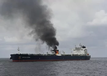 Caos en el Mar Rojo: EE.UU. contraataca a los hutíes tras su último asalto