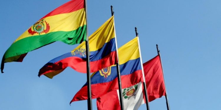 Bolivia, Colombia, Ecuador y Perú crean coalición para combatir el narcotráfico en la región