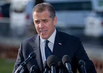 Cámara de Representantes prepara resolución por desacato a Hunter Biden