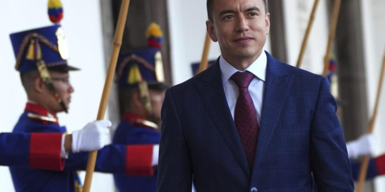 Ecuador pide Estatus de Protección Temporal para sus migrantes en EE.UU ante guerra interna