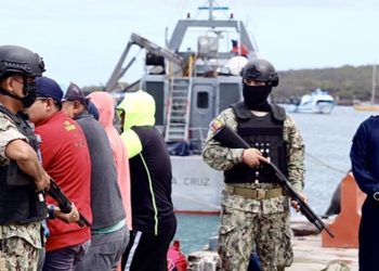 Galápagos, la nueva «gasolinera» del impero narco en Latinoamérica