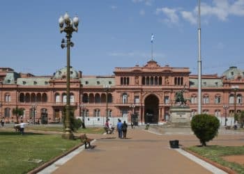 Reformas estructurales en la política: ¿existen riesgos para la gobernabilidad en Argentina?