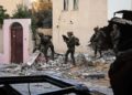 Israel avanzan en el corazón de Khan Younis: detiene a docenas de terroristas de Hamás en una escuela