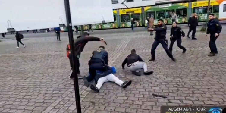 Un activista y político crítico del islamismo fue atacado a cuchillazos en Alemania