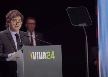 Javier Milei encara a Pedro Sánchez: «Aun cuando tenga a la mujer corrupta, se ensucia, y se tome cinco días para pensarlo”