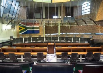 Tribunal Sudafricano desestima denuncia contra el canto racista del partido socialista que incita a «matar al bóer»
