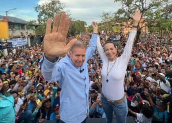María Corina Machado y Edmundo González Urrutia en Guatire. Foto archivo.