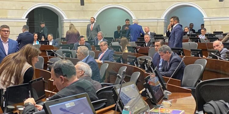 Gustavo Petro considerará reconocimiento a Edmundo González Urrutia