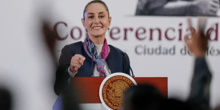 Sheinbaum anunció que proporcionará combustible mexicano al régimen de Cuba