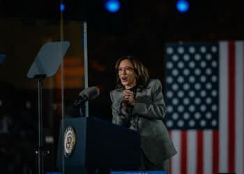 Cierre de campaña de Kamala Harris: Promesas de unidad y críticas a Trump
