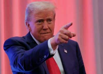 Trump presenta a su equipo de salud y epidemias para el nuevo Gobierno de EE.UU.