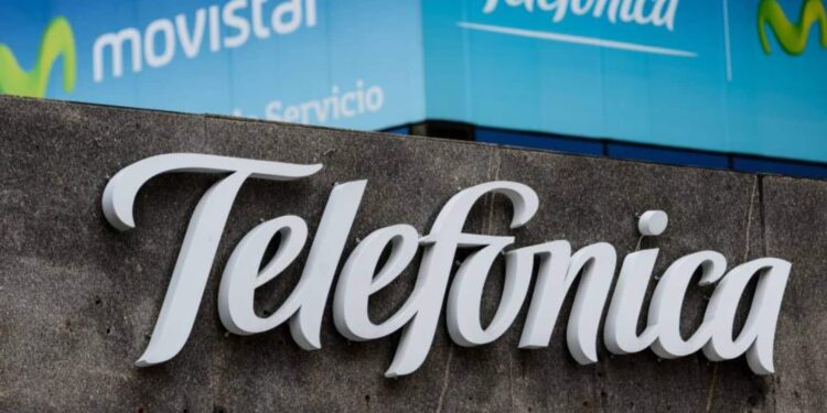 Telefónica admite pagos irregulares en Venezuela para obtener divisas a tasa preferencial