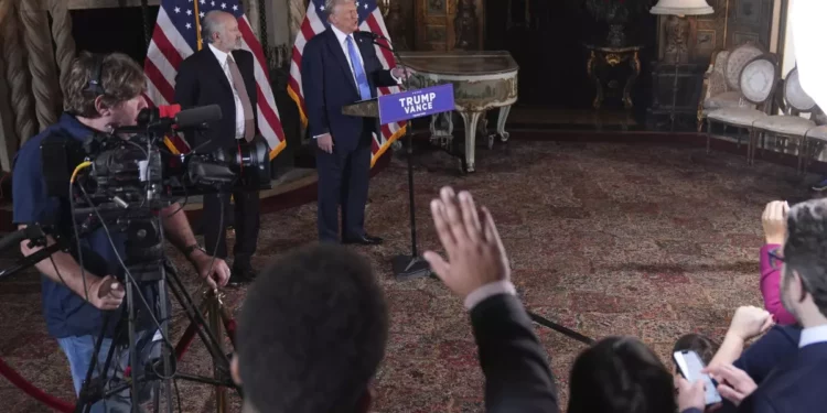 Donald Trump expresa su afecto por TikTok mientras se aproxima la posible prohibición de la red social en EE.UU