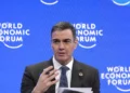 Pedro Sánchez propone un control estricto de las Redes Sociales en Davos