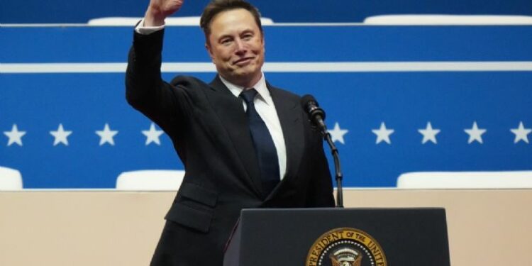 Cuestionan legalidad de oficina de Elon Musk en la Administración Trump