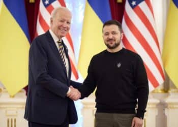 Zelensky afirma que Ucrania recibió menos de la mitad de la ayuda estadounidense y que «no se sabe adónde fue a parar todo ese dinero»