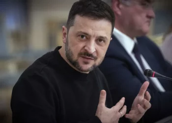 Zelenski: «estar dispuesto a sostener conversaciones directas con Putin»