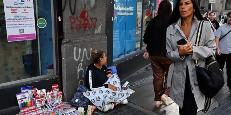 Javier Milei celebra la caída de la pobreza y la indigencia en Argentina