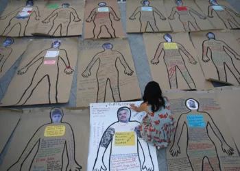Informe alerta de barreras informativas que causan retroceso de derechos humanos en México