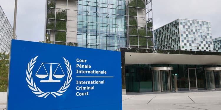 La Corte Penal Internacional acumula desafíos en el momento más delicado de su historia