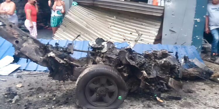 Violenta mañana en Colombia este martes: Ocurren una docena de ataques terroristas
