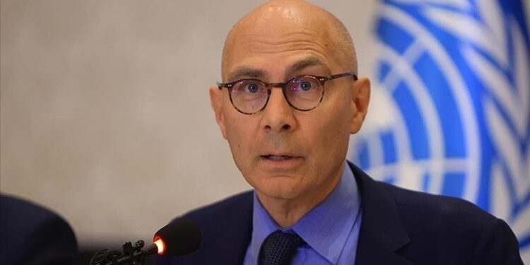 Alto Comisionado de la ONU expresa preocupación por detenciones arbitrarias y torturas en Venezuela
