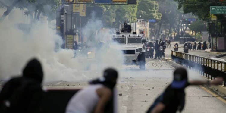 HRW denuncia «puerta giratoria» en cárceles de Venezuela un año después de las elecciones del #28Jul