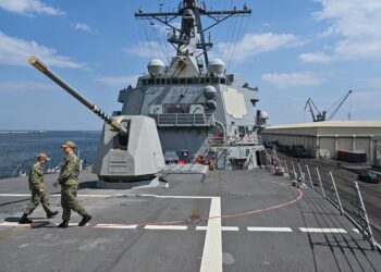 Reuters: Estados Unidos envía más barcos al sur del Caribe con la mirada puesta en los cárteles de la droga, según fuentes