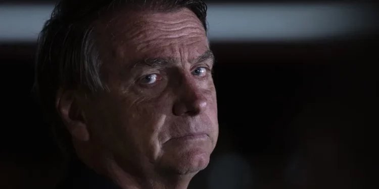 La Corte Suprema de Brasil ordena el arresto domiciliario de Bolsonaro por incumplir las restricciones