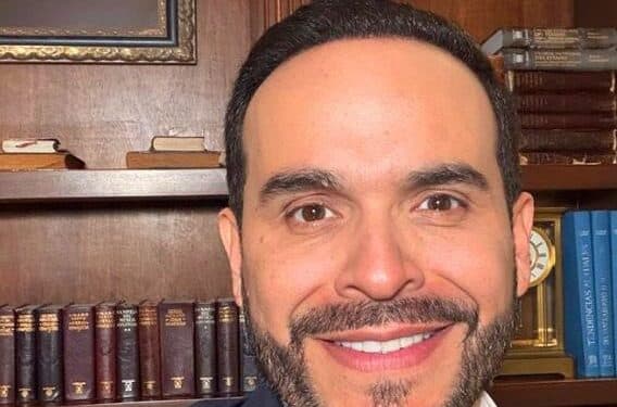 Trump felicita a De la Espriella por su victoria en Colombia y lo respalda para la segunda vuelta
