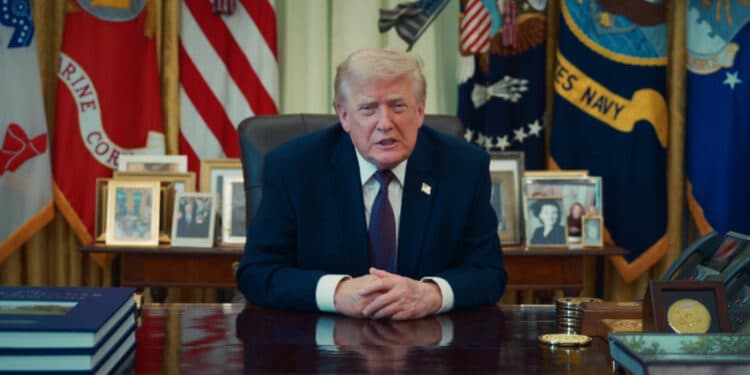 Trump afirma que podría ser «el mejor comunista del mundo»