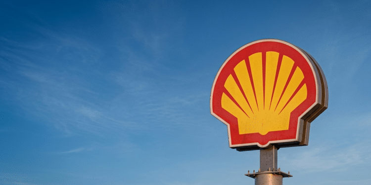 Venezuela concede licencia a Shell para explotar campo de gas que estuvo inoperativo por 23 años