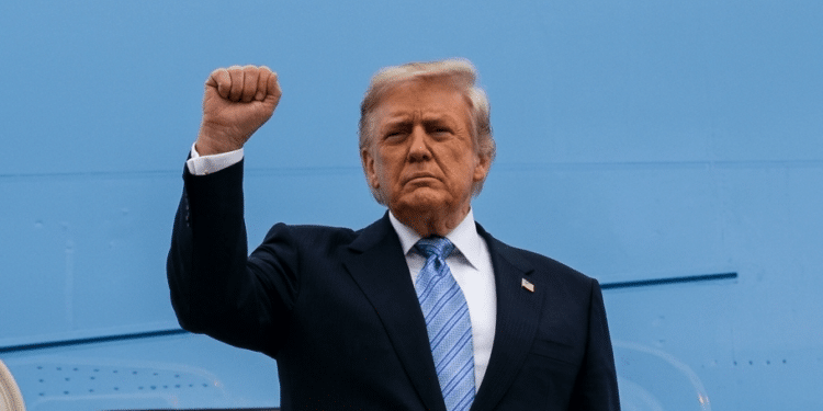 Donald Trump sigue perdiendo popularidad a nivel global.