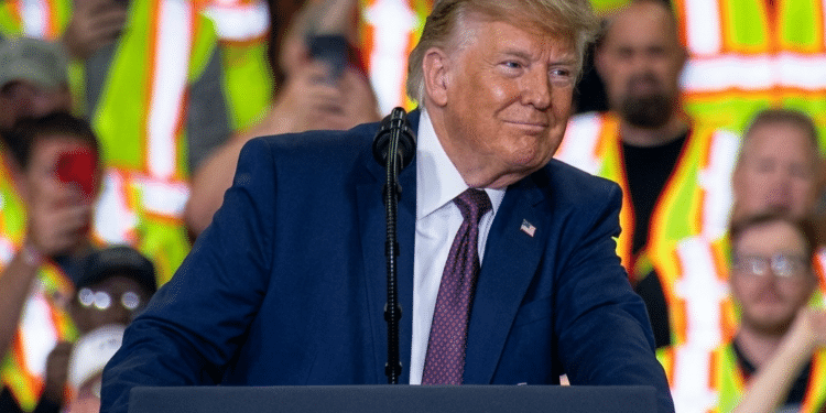 Trump asegura que Venezuela está feliz durante un discurso