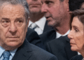 El esposo de Nancy Pelosi protagonizó un choque y fuga por el que podría enfrentar un cargo en California.
