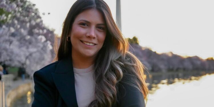 Periodista venezolana es nombrada nueva directora estatal de medios de Rick Scott